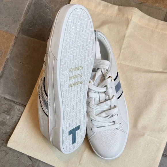 Ted Baker White Leather Low-Top Sneakers with Blue Accent - Picture 4 of 6